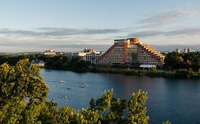 Hyatt Regency Cambridge Overlooking Boston